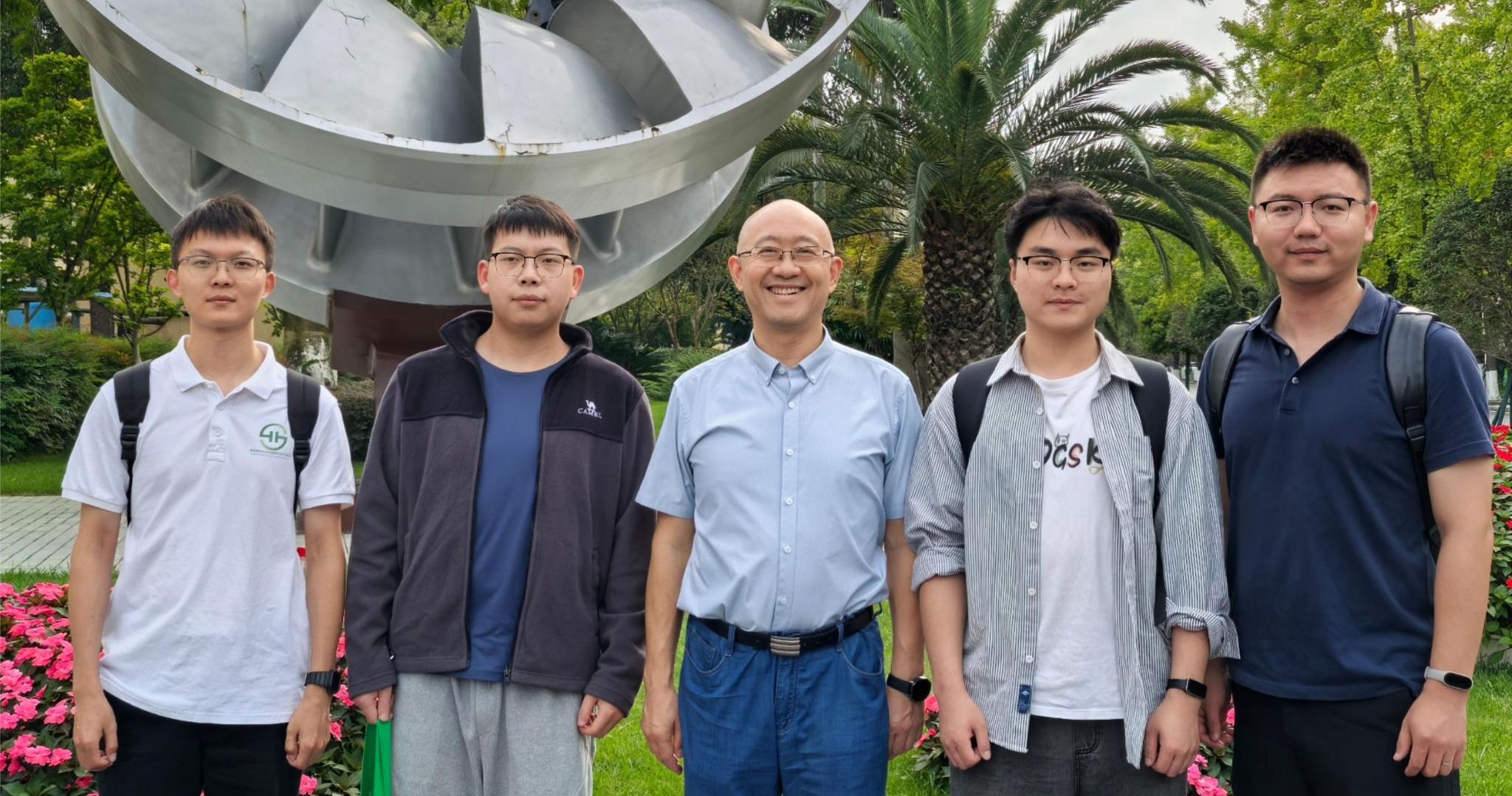 76net必赢线路检测中心四名学生获民革四川省委表扬！